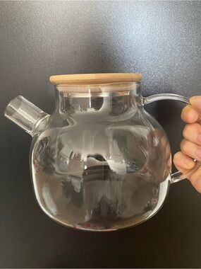 Glass Teapot with Bamboo Lid